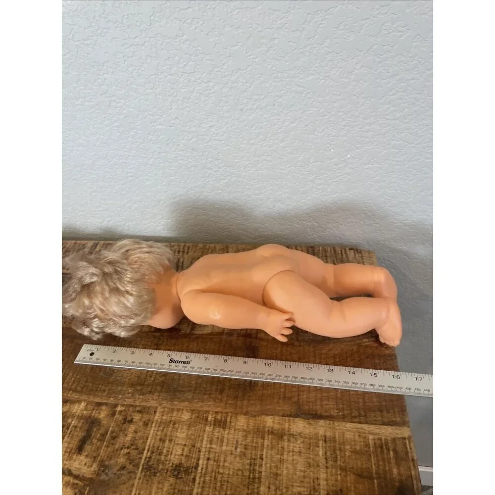 Vintage 1989 Ideal Rub-A-Dub Dolly 16
